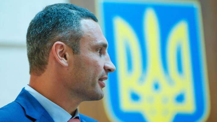Виталий Кличко показал больницу, в которой спасают пациентов с COVID-19 (фото)